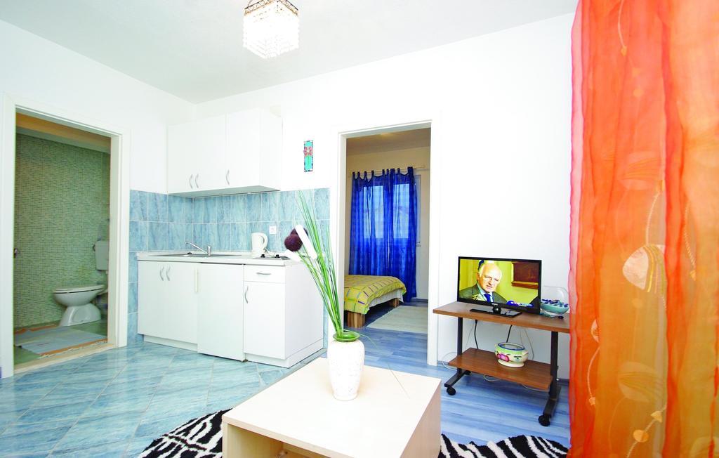 Apartments Makarska Room photo